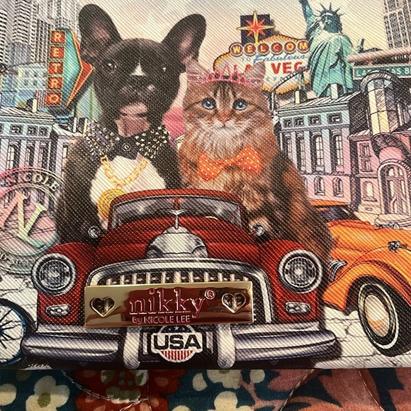 NWOT-Nikky by Nicole Lee Las Vegas Cosmetic Bag - Picture 2 of 6